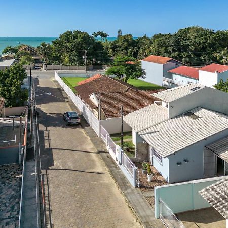 Linda Casa A 150M Da Praia E Prox Ao Beto Carrero Penha  Exterior photo